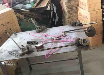 衣架模具